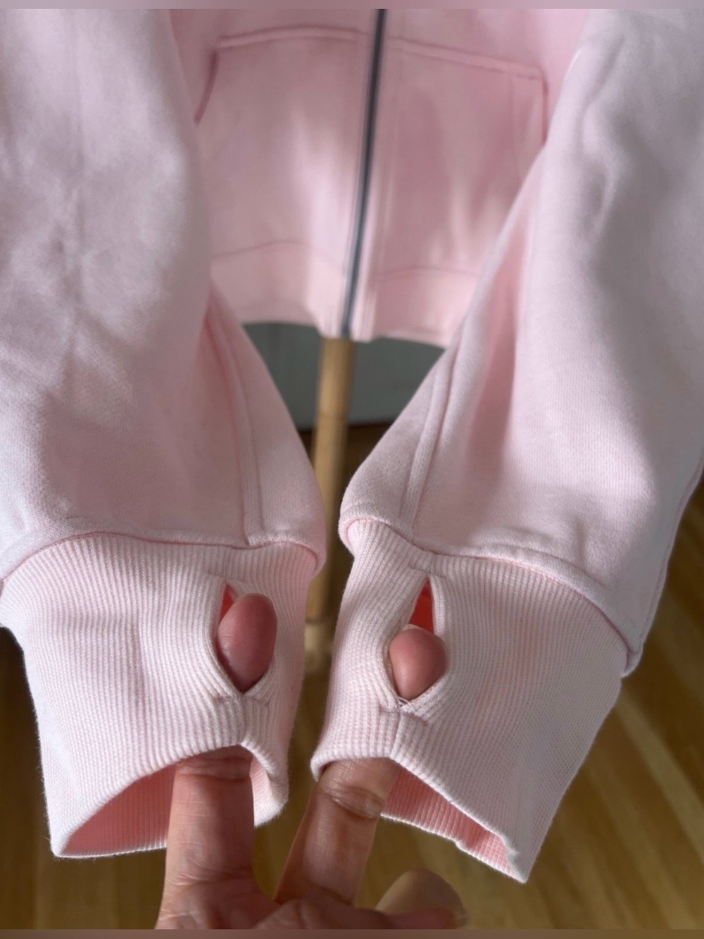 Lululemon Scuba Oversized Full-Zip Hoodie Strawberry Milkshake M/L - Picture 2 of 6